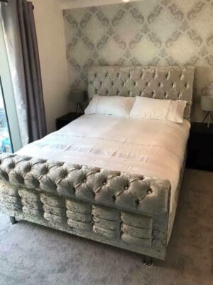 Finchley Sleigh Bed