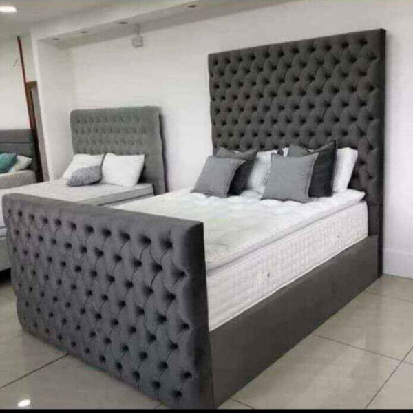 Chesterfield Bed