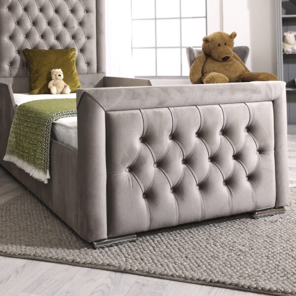 Posh Kids Chesterfield Bumper Bar Bed