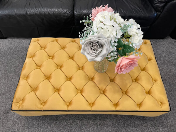 Z2 Chesterfield Curved Design Footrest