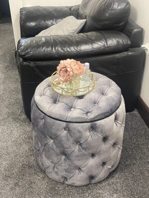 Chesterfield Round Design Footstool